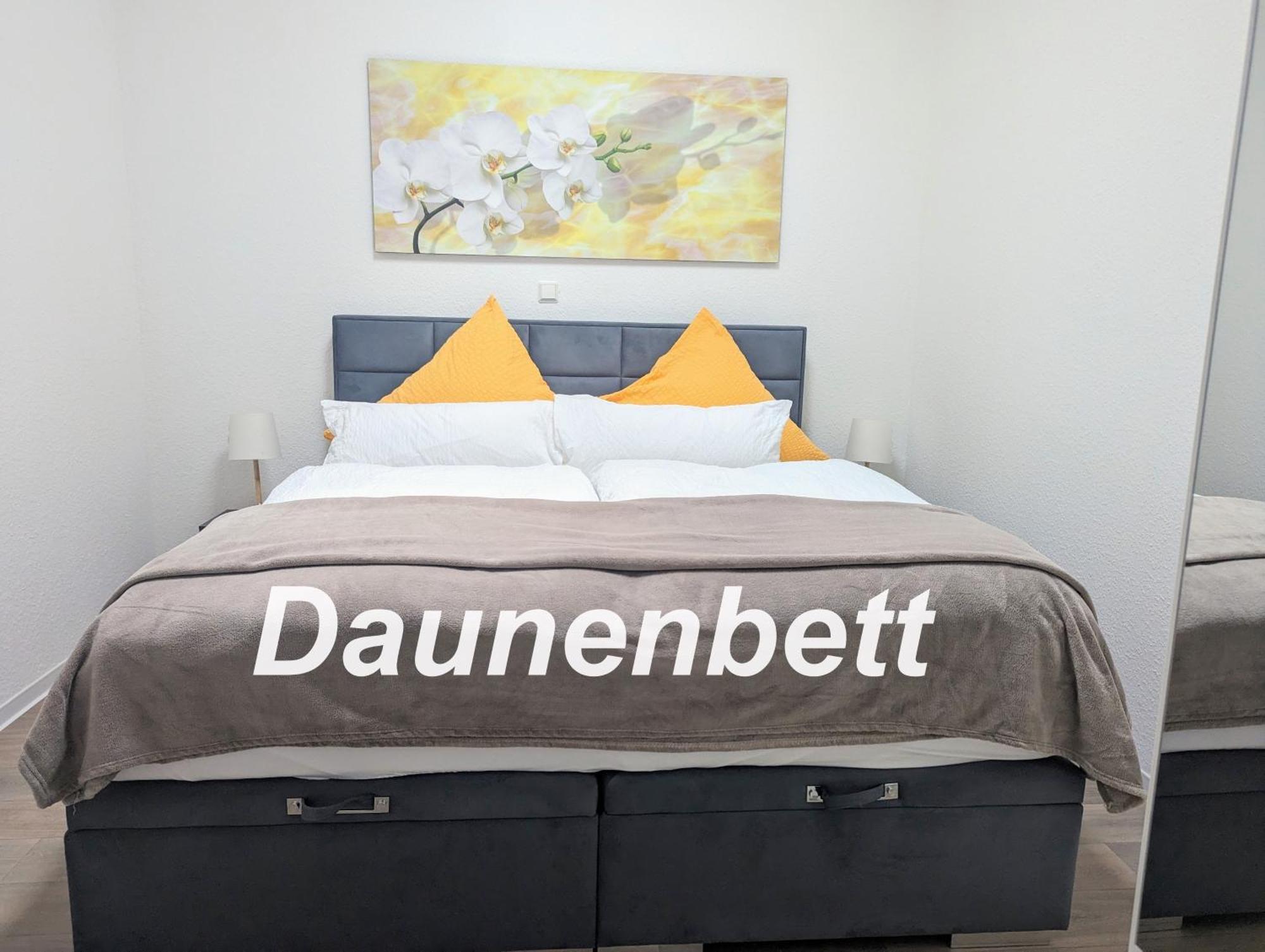 Fewo Urban Gotha - Apartment Orangerie - Am Schlosspark- Parken An Der Der Tuer- Barrierefrei, 900 Meter Zum Bahnhof - Wallbox Exterior foto